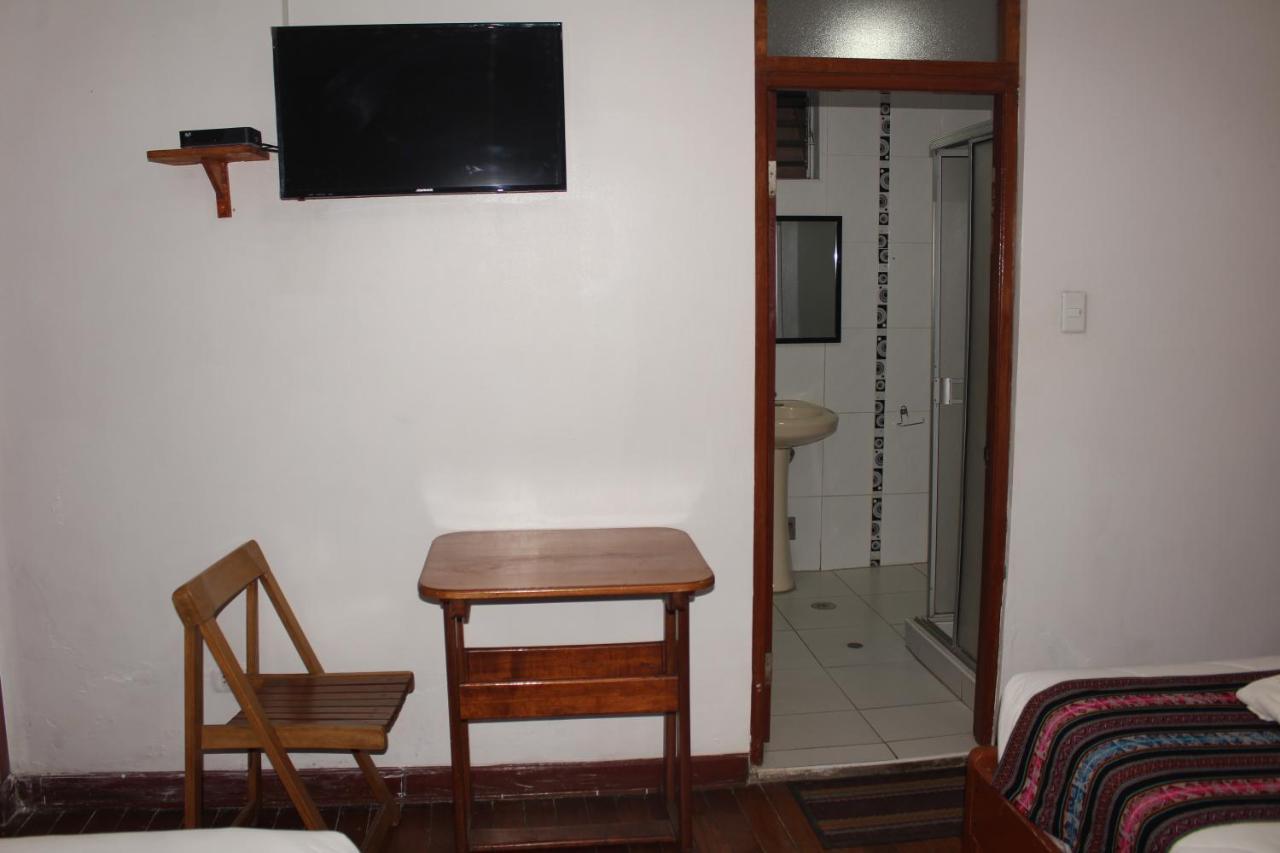Hostal Turistico Illapa Cusco 119 Exterior foto